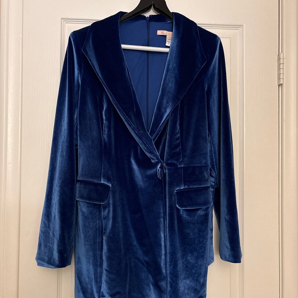 Hutch Deep Blue Velvet Blazer
